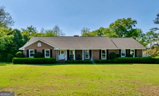 200 Woodridge Road, Dublin, GA 31021