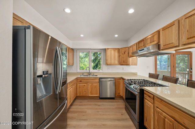 3131 W 100th Avenue, Anchorage, AK 99515
