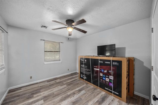 102 Parkview Cir, Cache, OK 73527