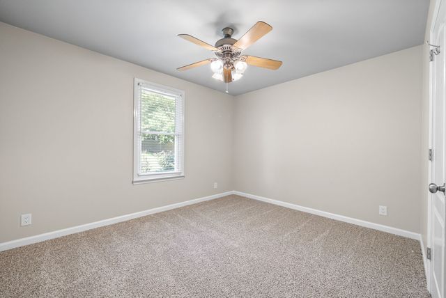 1417 McClardy Rd, Clarksville, TN 37042