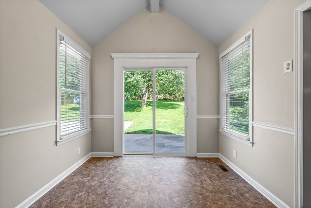 1417 McClardy Rd, Clarksville, TN 37042