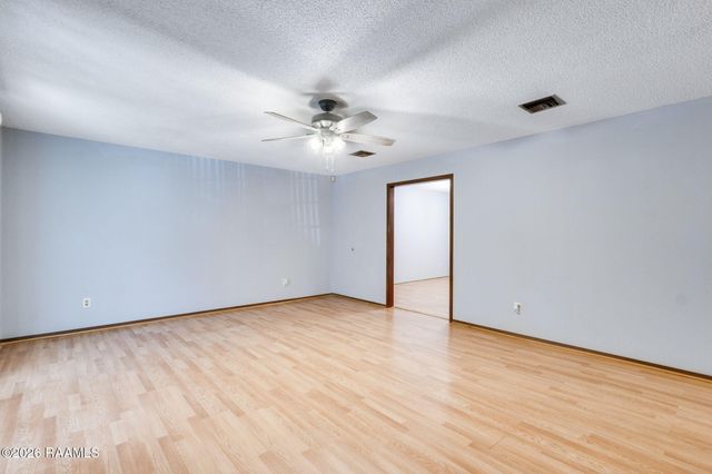 313 Nottingham Circle, Lafayette, LA 70507
