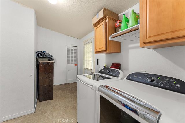 138 Sir Damas Drive, Riverside, CA 92507