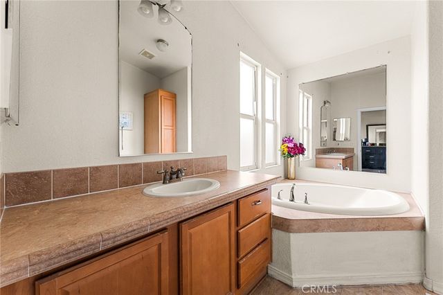 138 Sir Damas Drive, Riverside, CA 92507
