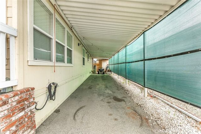 138 Sir Damas Drive, Riverside, CA 92507