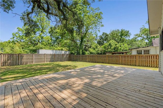 2716 Edgewood Street, Mobile, AL 36607