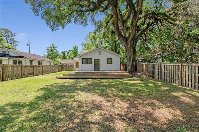 2716 Edgewood Street, Mobile, AL 36607