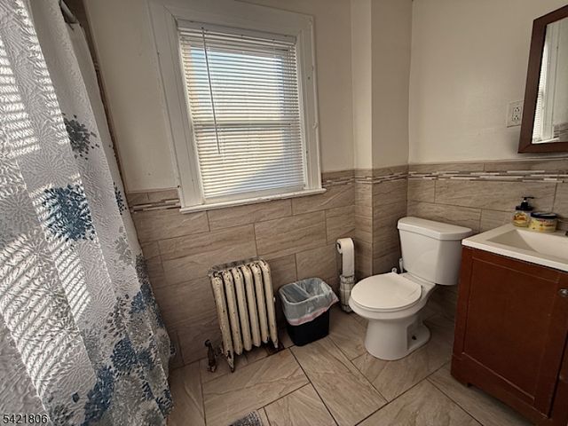 85 Laventhal Ave, Irvington Twp., NJ 07111