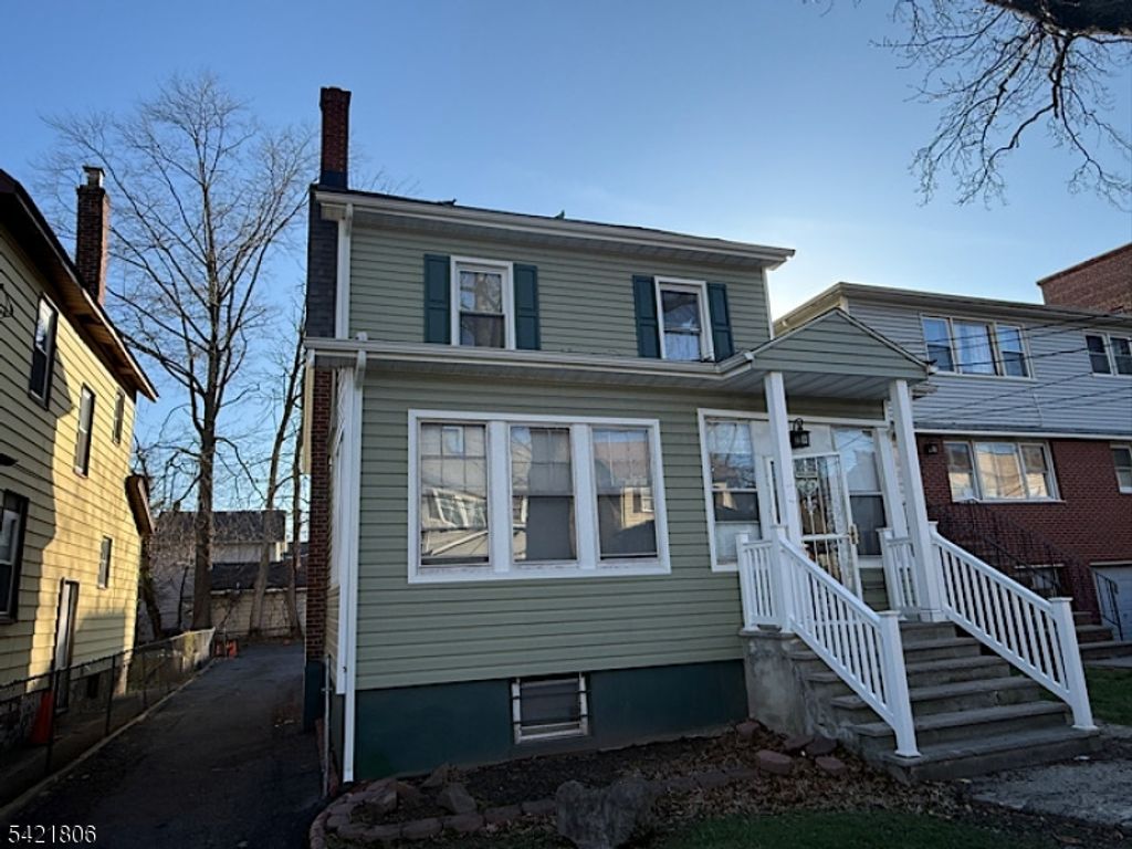 85 Laventhal Ave, Irvington Twp., NJ 07111