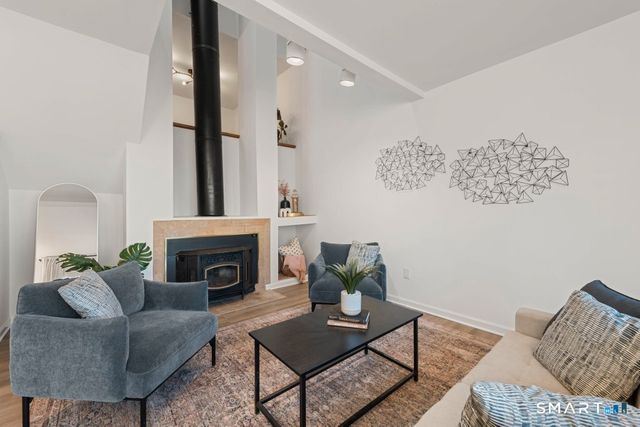 3 Idlewood 3, Bethel, CT 06801