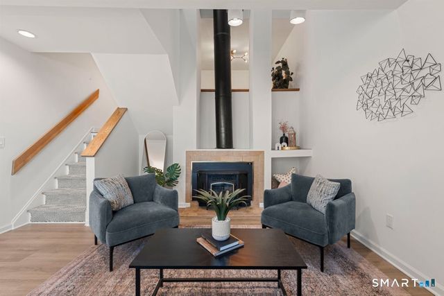 3 Idlewood 3, Bethel, CT 06801