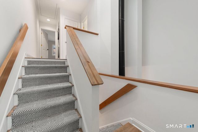 3 Idlewood 3, Bethel, CT 06801