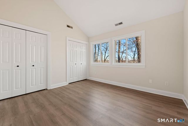 3 Idlewood 3, Bethel, CT 06801