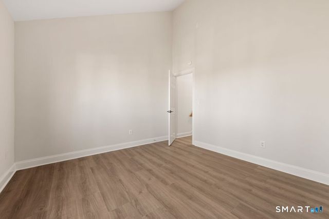 3 Idlewood 3, Bethel, CT 06801