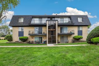 11112 S 84th Avenue 1B, Palos Hills, IL 60465