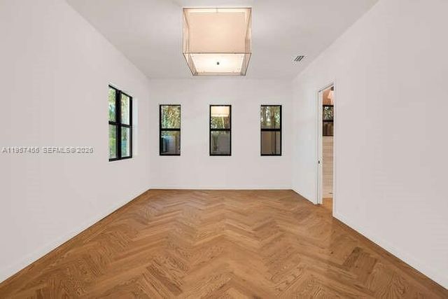 2330 Overbrook St, Coconut Grove, FL 33133