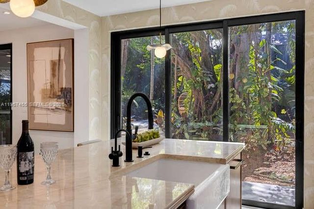 2330 Overbrook St, Coconut Grove, FL 33133