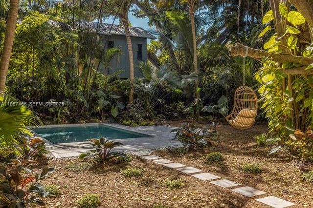 2330 Overbrook St, Coconut Grove, FL 33133