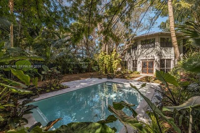 2330 Overbrook St, Coconut Grove, FL 33133