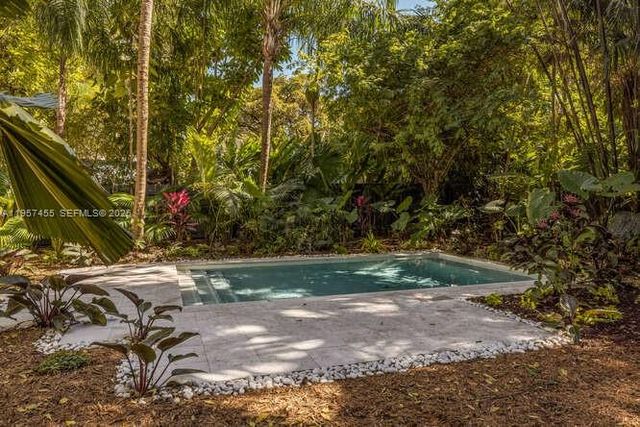 2330 Overbrook St, Coconut Grove, FL 33133