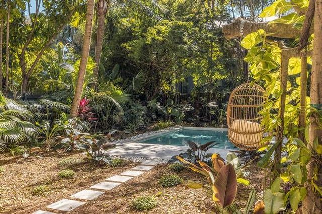 2330 Overbrook St, Coconut Grove, FL 33133