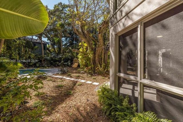 2330 Overbrook St, Coconut Grove, FL 33133