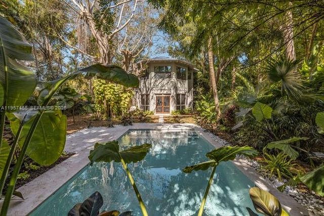 2330 Overbrook St, Coconut Grove, FL 33133