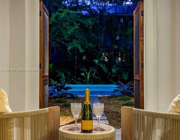 2330 Overbrook St, Coconut Grove, FL 33133