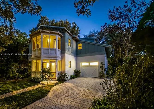 2330 Overbrook St, Coconut Grove, FL 33133