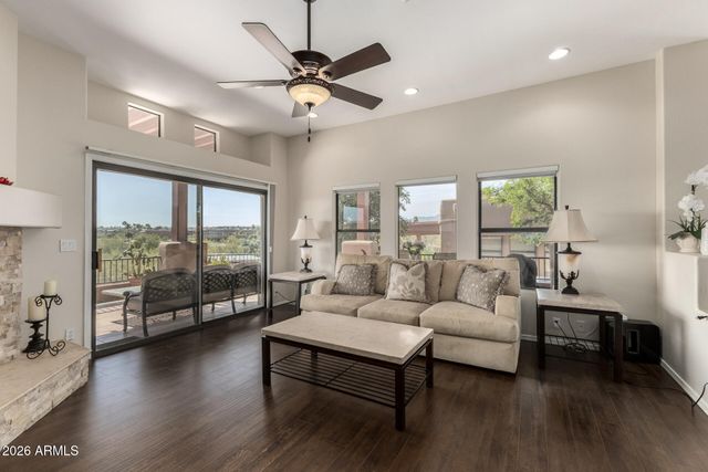 13013 N PANORAMA Drive 214, Fountain Hills, AZ 85268