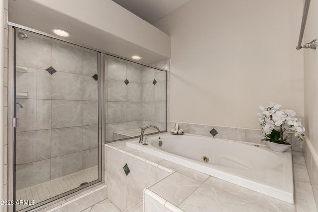 13013 N PANORAMA Drive 214, Fountain Hills, AZ 85268