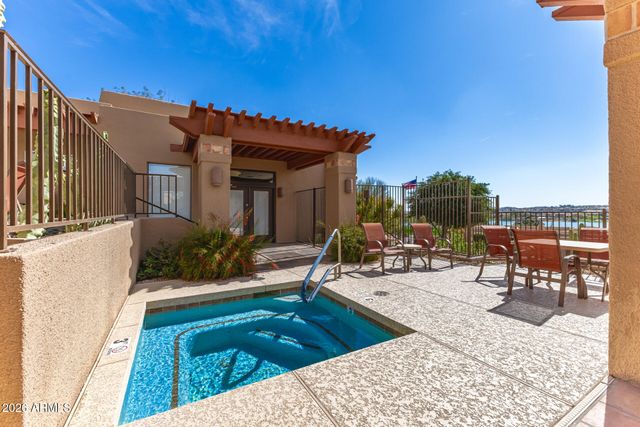 13013 N PANORAMA Drive 214, Fountain Hills, AZ 85268