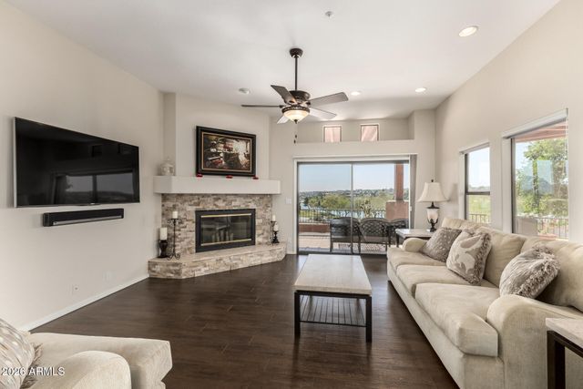 13013 N PANORAMA Drive 214, Fountain Hills, AZ 85268