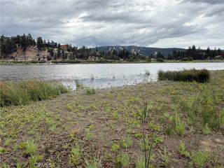 38 North Shore, Big Bear City, CA 92314