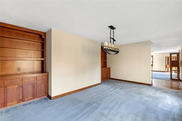 3029 Oxford Dr, Sutherland, VA 23885