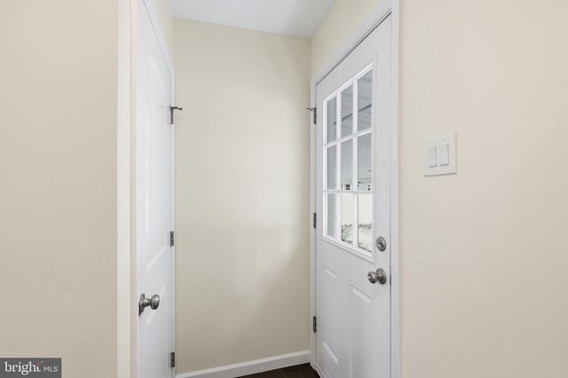 302 VETERANS DR, Palmyra, NJ 08065