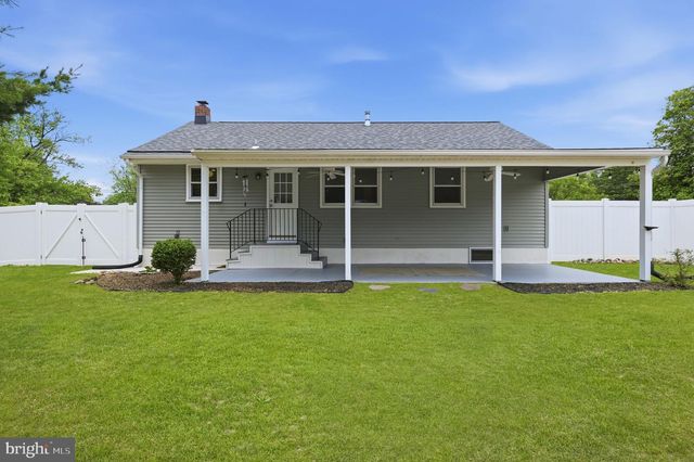 302 VETERANS DR, Palmyra, NJ 08065