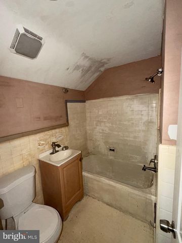 113 W VAN BUREN AVE, New Castle, DE 19720