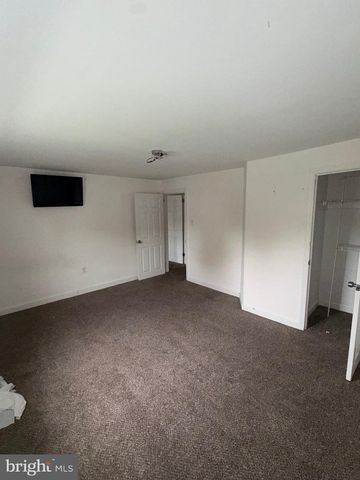 113 W VAN BUREN AVE, New Castle, DE 19720