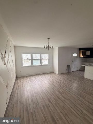 113 W VAN BUREN AVE, New Castle, DE 19720