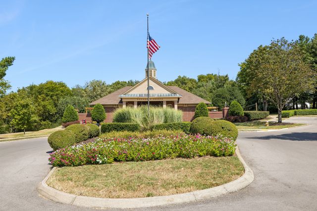 317 Millhouse Dr, Franklin, TN 37064