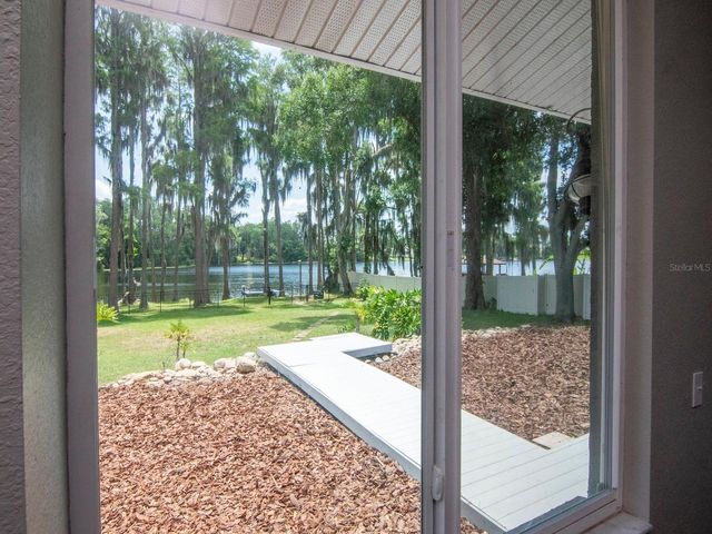 219 WILLOW BEND PARKWAY, Lutz, FL 33549