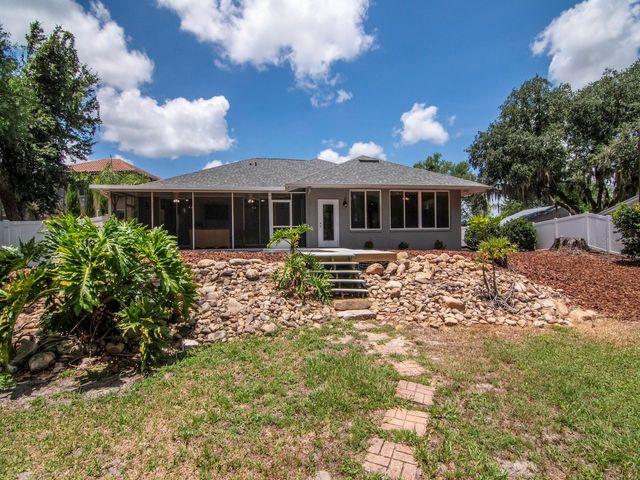 219 WILLOW BEND PARKWAY, Lutz, FL 33549