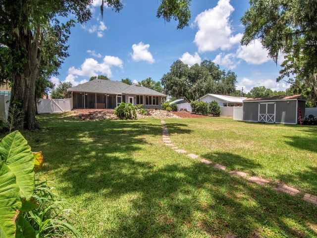 219 WILLOW BEND PARKWAY, Lutz, FL 33549