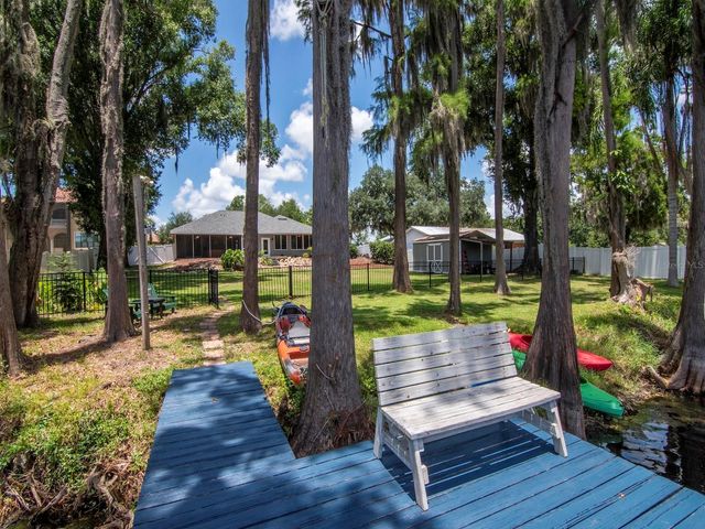 219 WILLOW BEND PARKWAY, Lutz, FL 33549