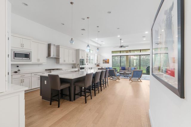 9121 Porto Way, Parkland, FL 33076