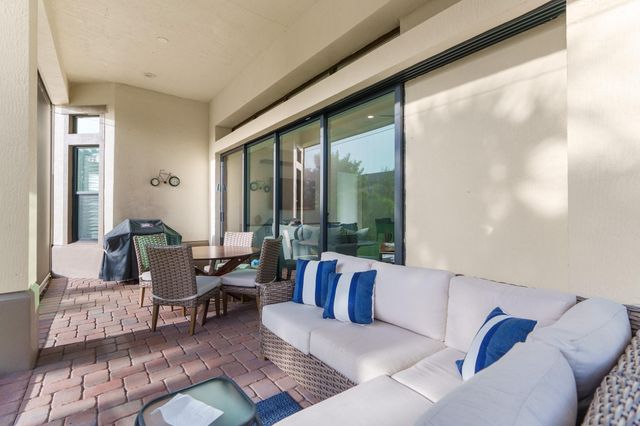 9121 Porto Way, Parkland, FL 33076