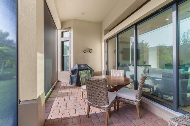 9121 Porto Way, Parkland, FL 33076