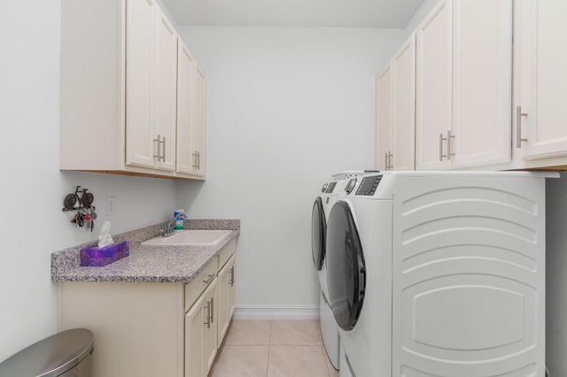 9121 Porto Way, Parkland, FL 33076