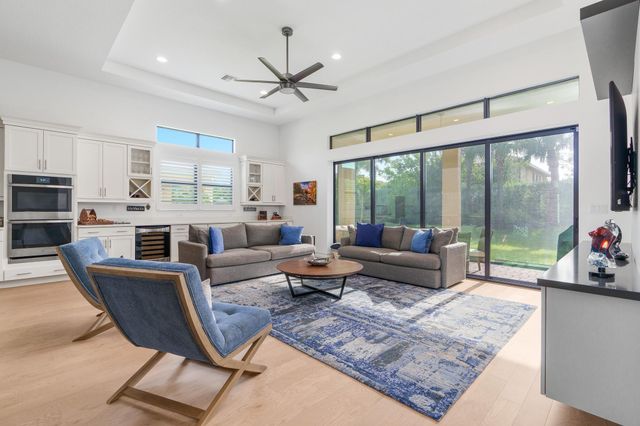 9121 Porto Way, Parkland, FL 33076